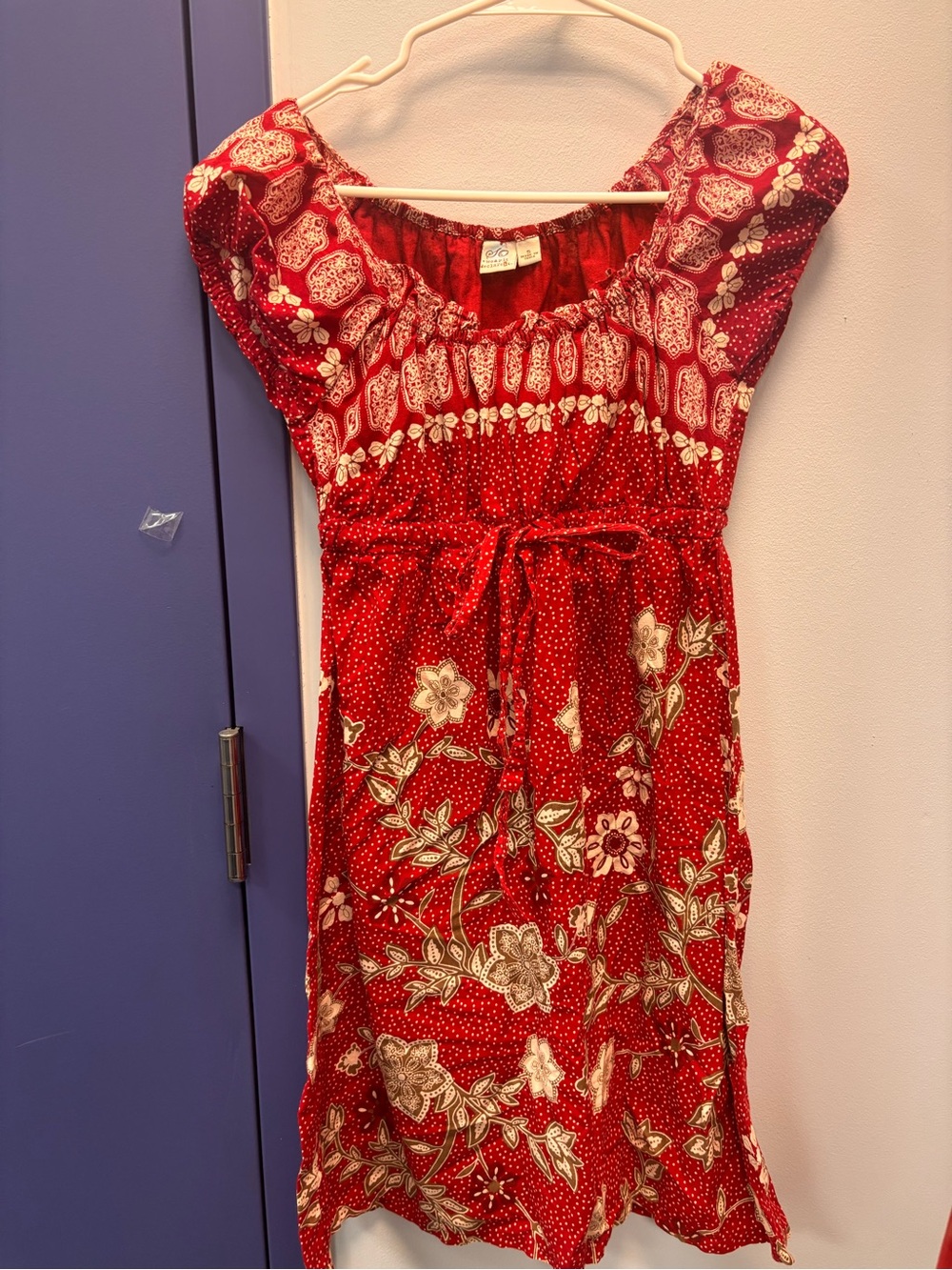 Woman’s Red Floral Smocked Waist Dress